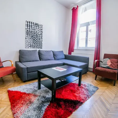 Apartment Bright & Spacious 8 Persons 10 Min From Centre *